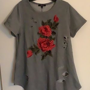 NWOT Floral Embroidered Appliqués Cut Out Distressed Top Sweatshirt Top